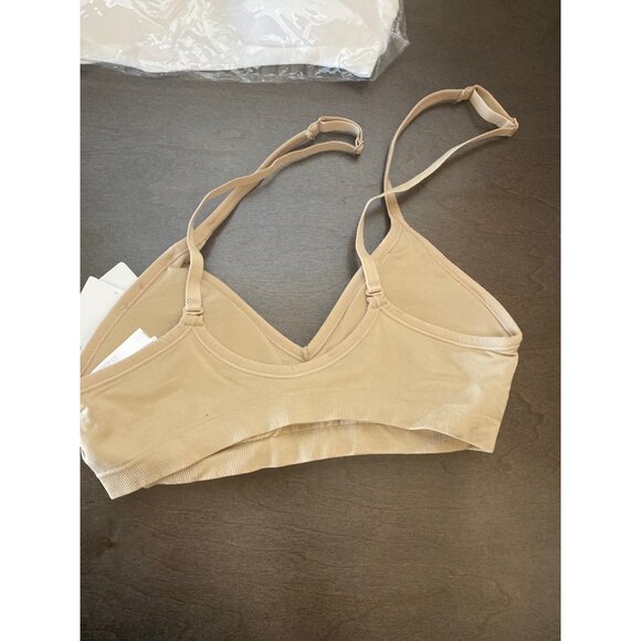 Bundle of Two Stretchy Bralettes - Picture 2 of 3